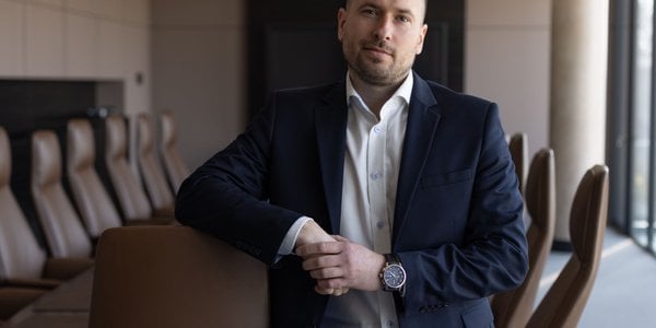 Apart Claims Top Spot in Poland's Investment Gold Market