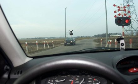 Zabrać prawko na przejeździe