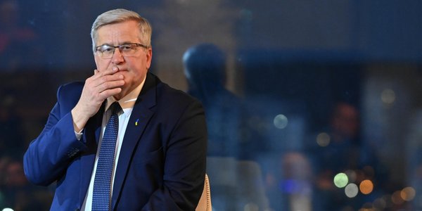 Bronisław Komorowski: Pierwszemu obywatelowi RP zarzuca się sutenerstwo, a drugi ma rys aferalny
