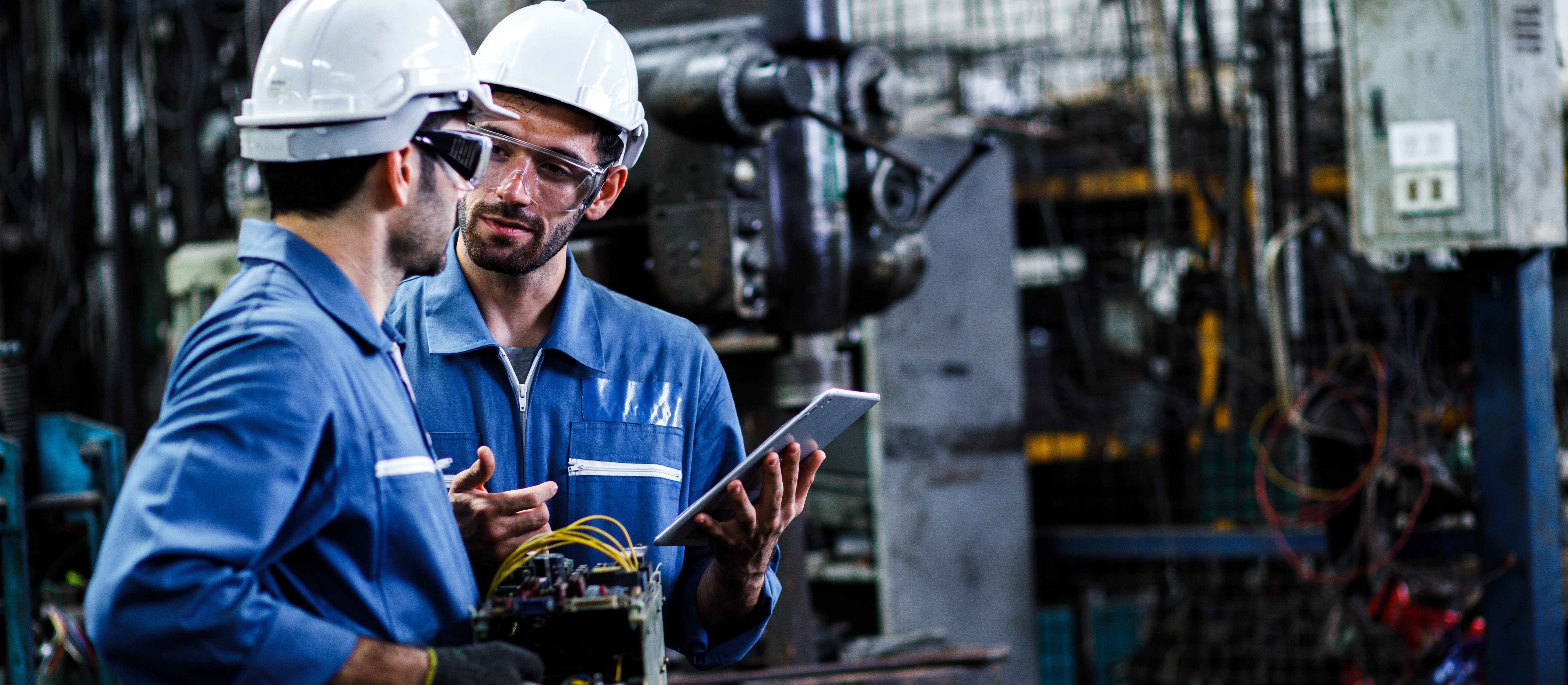 PMI для польской промышленности лучше, чем прогнозы. Чёткое отражение