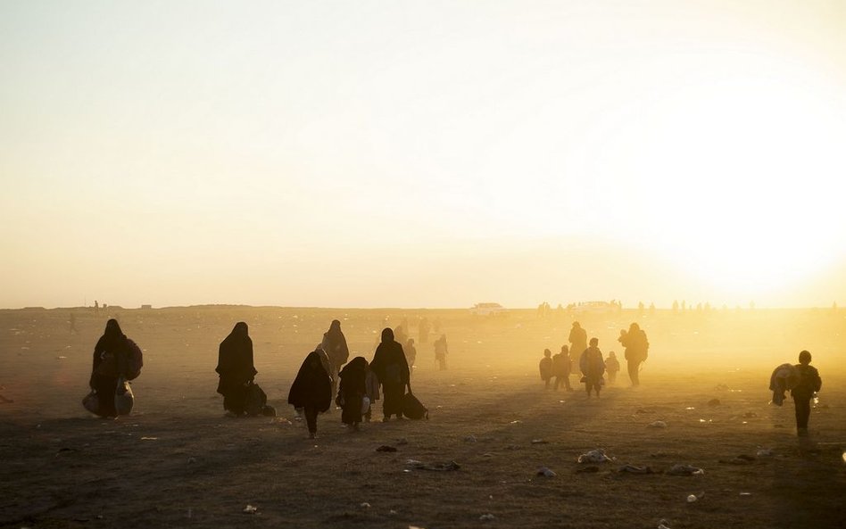 Syria: Kurdowie zapowiadają wznowienie szturmu na enklawę Daesh