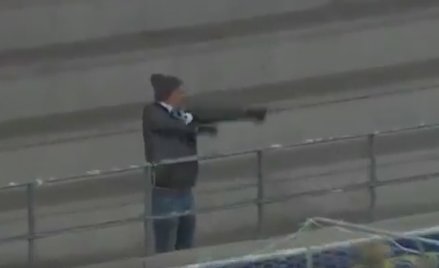 Szwedzki kibic bohaterem sieci. Kibicował sam