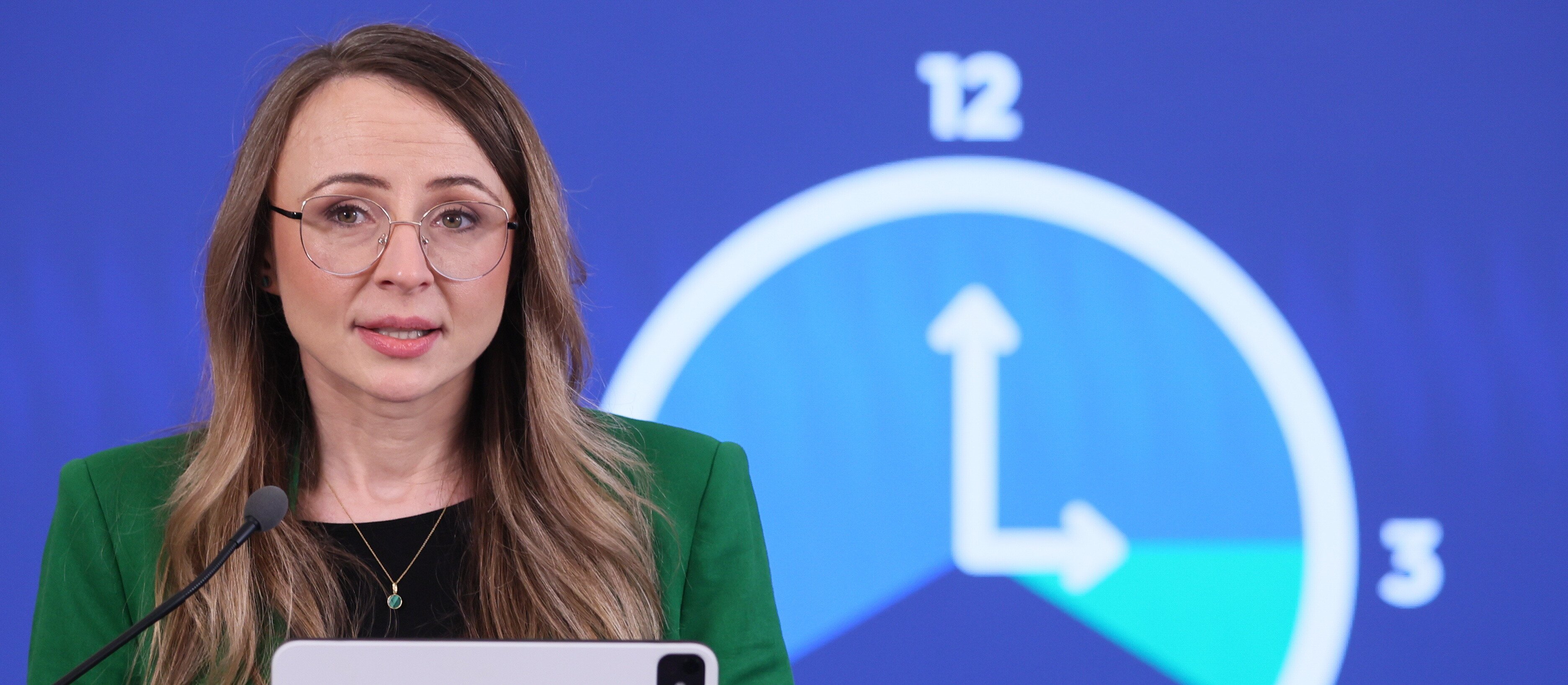 Będą pracować krócej za tą samą płacę. Ministerstwo ogłosiło listę firm i instytucji