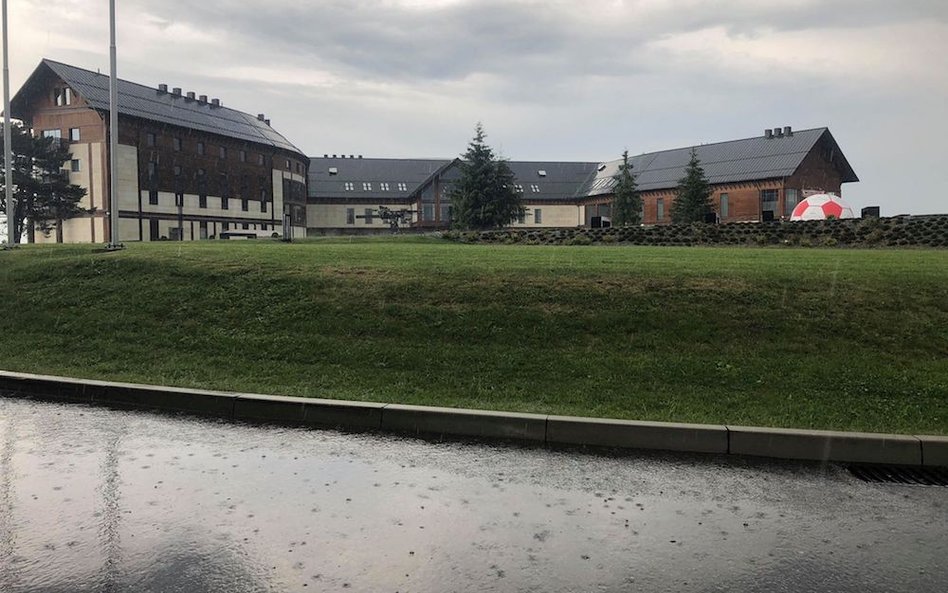 Deszcz górą. Zmiana planów w Arłamowie