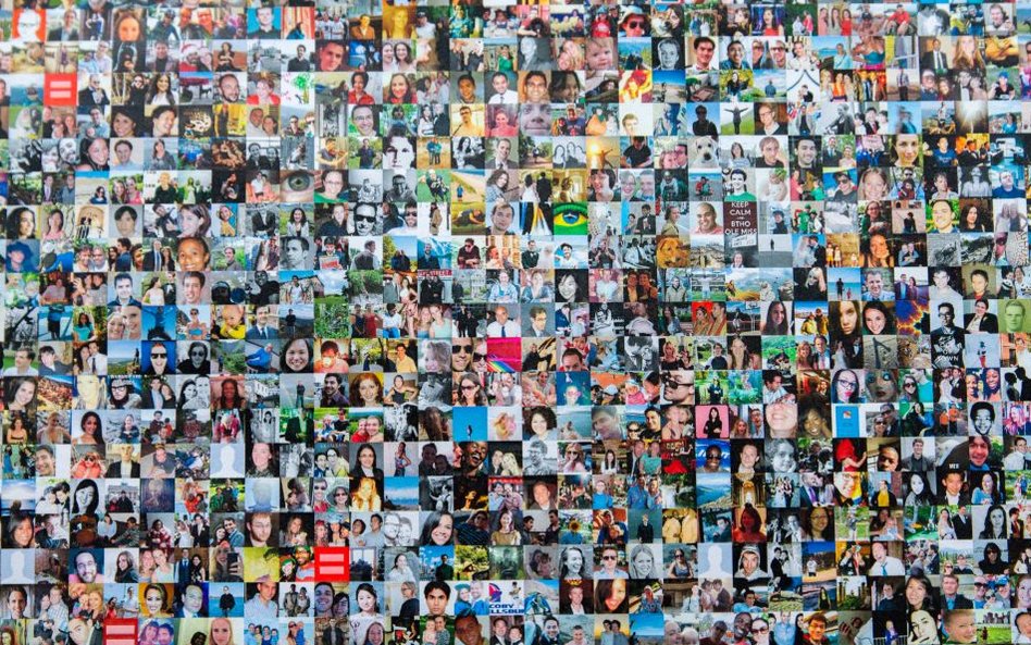 Photography Never Dies/ Tom Stayte