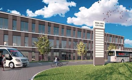 W City Parku pod Warszawą deweloper posadził wiele platanów i uregulował brzegi strumienia