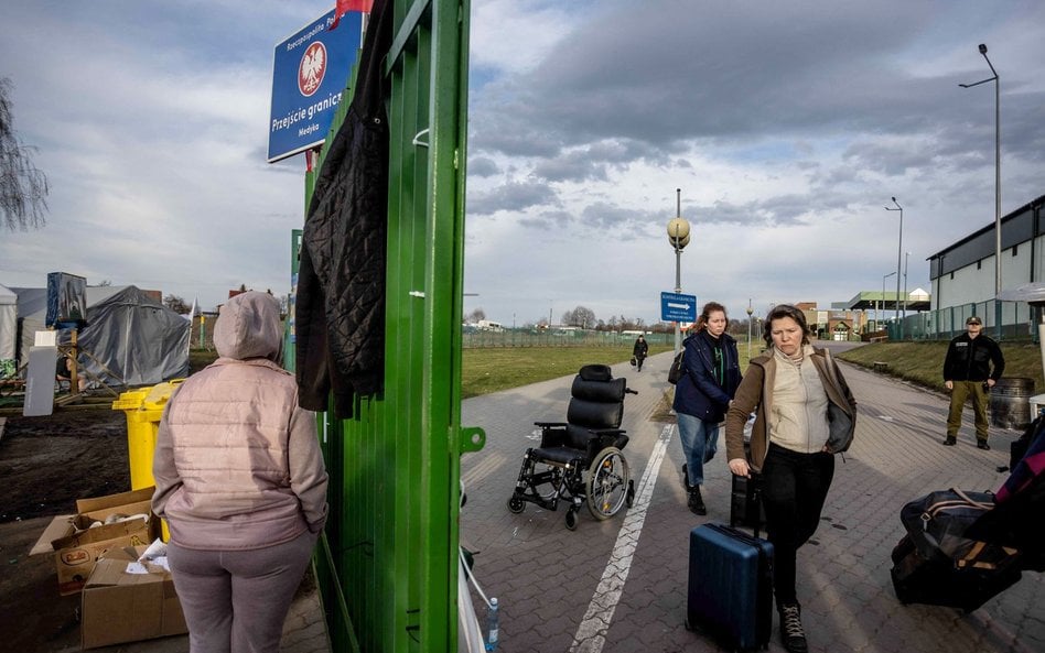 Granicę Ukrainy z Polską w ciągu ostatnich dziewięciu miesięcy przekroczyło ponad 7,6 mln Ukraińców