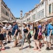 Dubrownik przyhamowuje turystykę. „Chcemy być żywym miastem, a nie scenografią dla turystów”