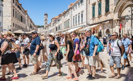 Dubrownik przyhamowuje w turystyce. „Chcemy być żywym miastem, a nie atrapą”