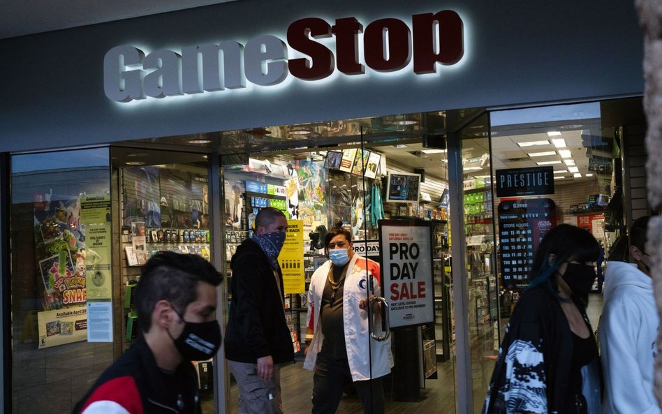 Upadł fundusz grający przeciwko GameStop