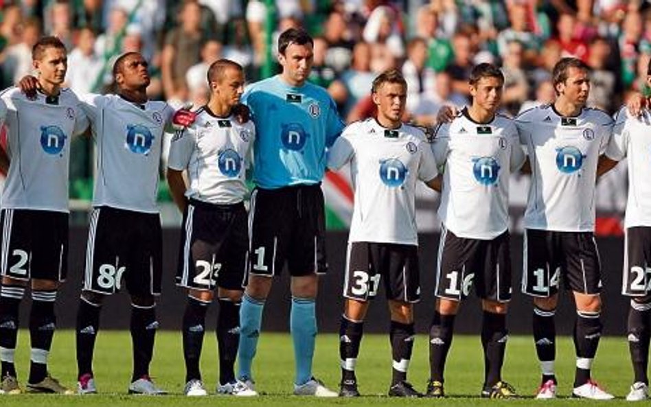 Legia przed towarzyskim meczem z Arsenalem. Otwierano wówczas nowy stadion, wrócili kibice. Nadzieja
