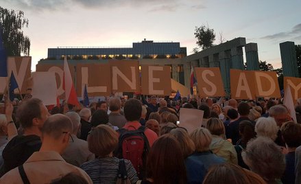 Dyscyplinarki polskich sędziów: Komisja Europejska może przejść do drugiego etapu postępowania ws. p