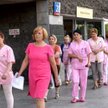 Strajkujące domagają się podniesienia pensji o 500 zł. Dyrekcja i rząd proponują im po 400 zł