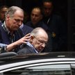 Były dyrektor generalny MFW, Rodrigo Rato eskortowany przez policję