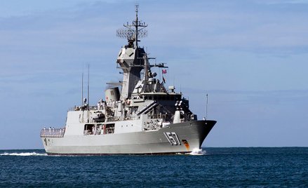 Australia wyda 770 mln dolarów na rakiety i torpedy