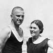 Władimir Majakowski i Lili Brik nad Morzem Północnym w 1922 r.