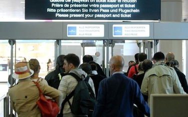 Bruksela: utrudnienia na lotnisku