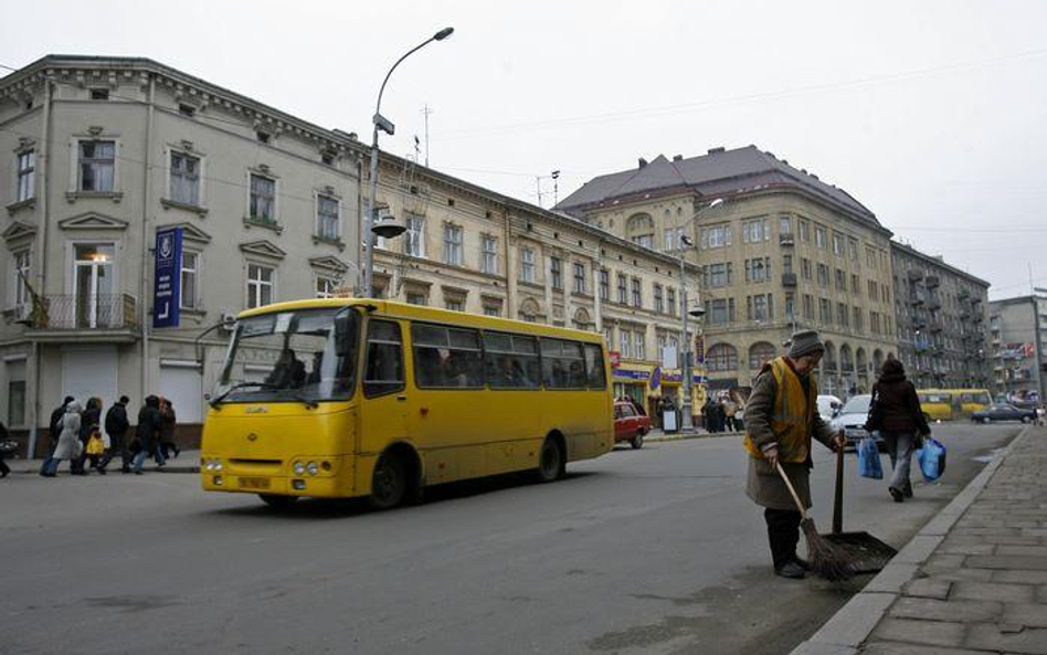 Kto weźmie kresowe zamki