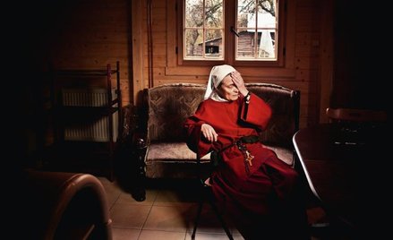 Cierpienie jest dziurą, którą trzeba zacerować