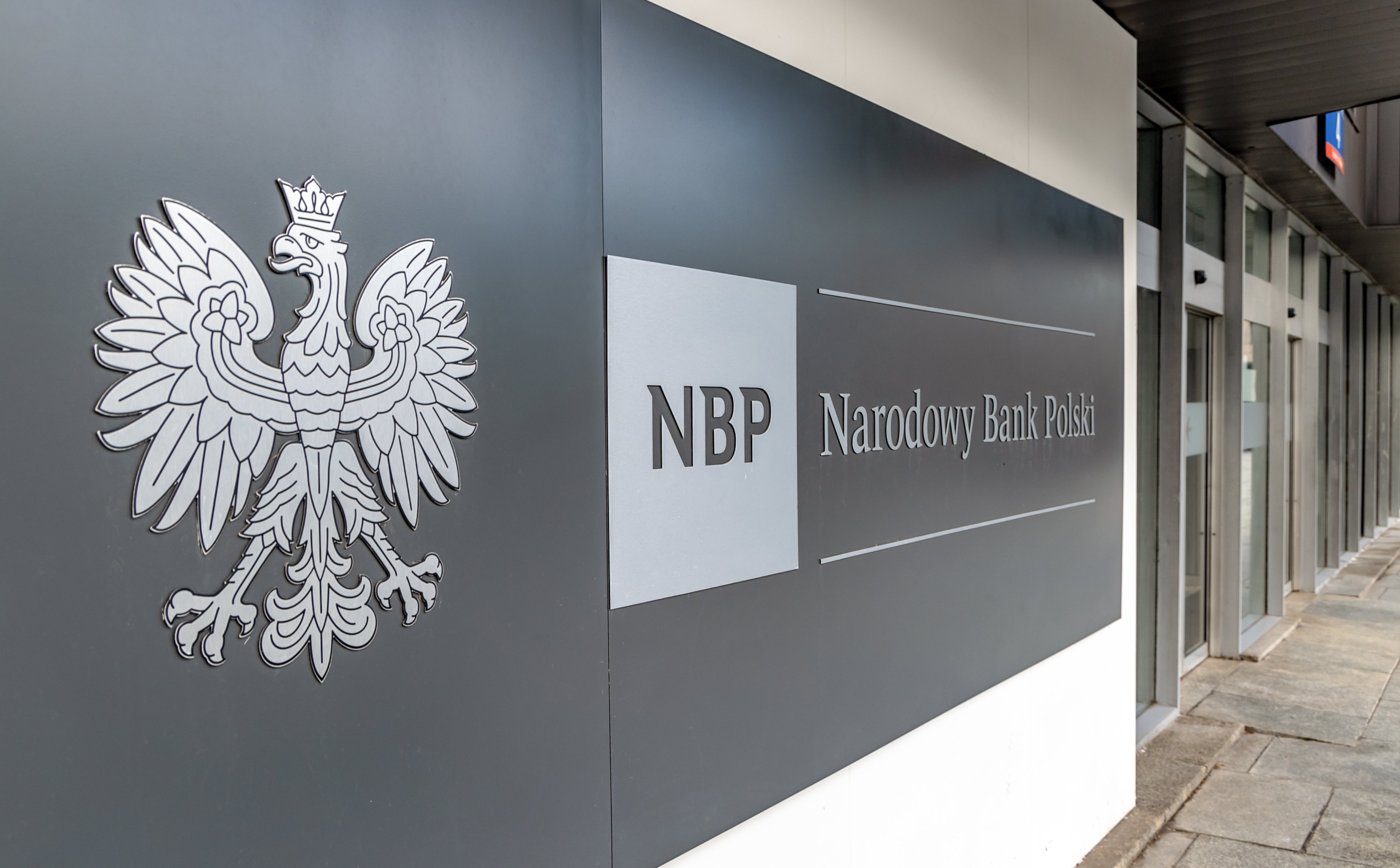 Gołębia Rada coraz mniej lęka się inflacji i ścina stopy procentowe