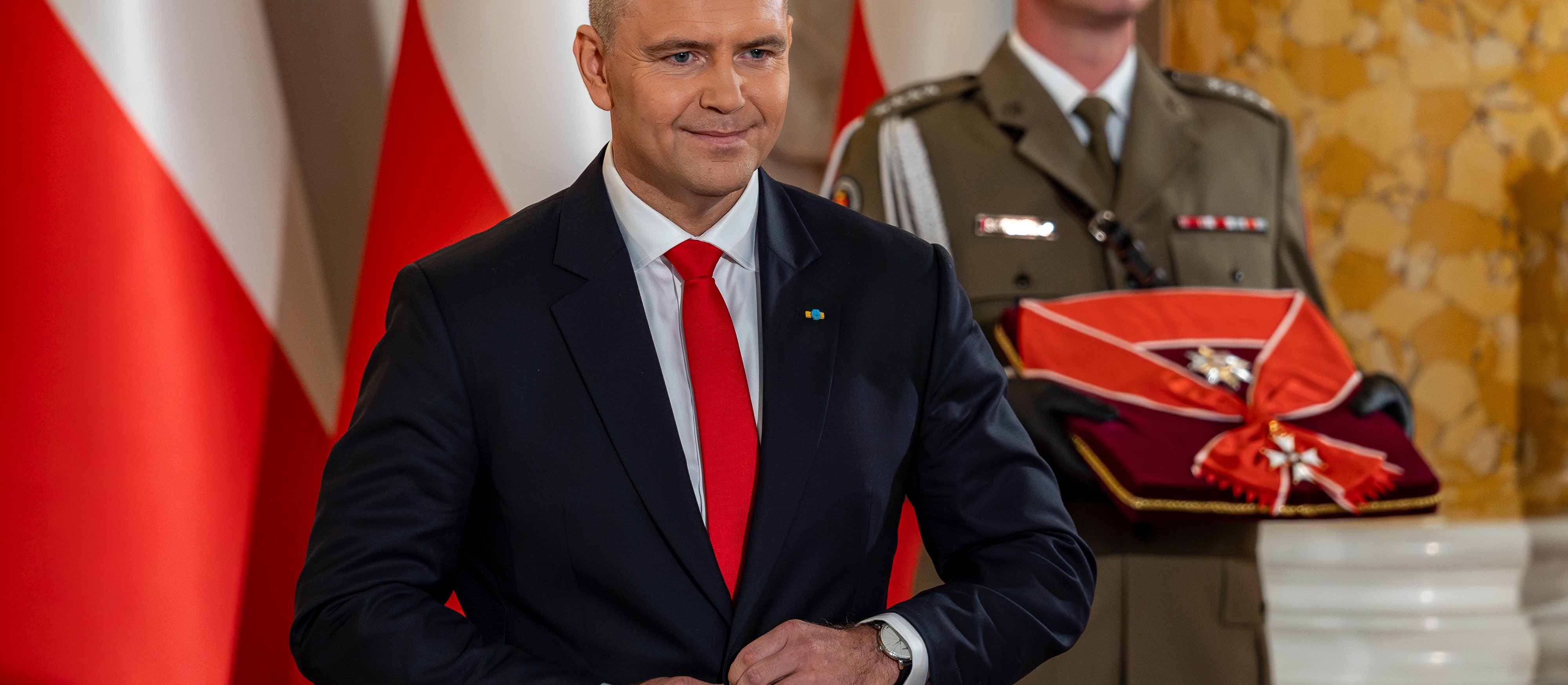 AI zagrozi demokracji? Badacze mają dowód: boty skuteczniejsze od telewizyjnych spotów