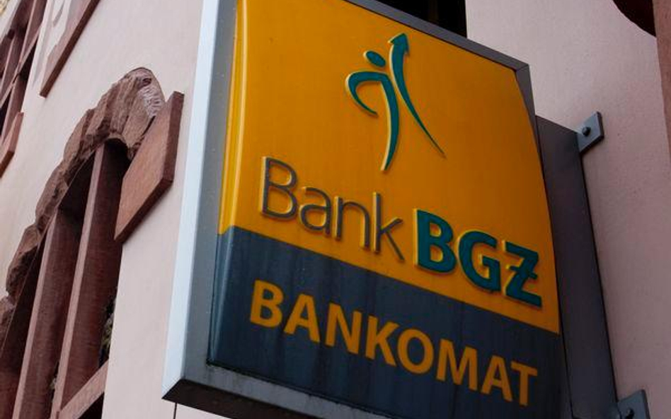 UniCredit, kontrolujący Bank Pekao SA, złożył wstępną ofertę kupna banku BGŻ
