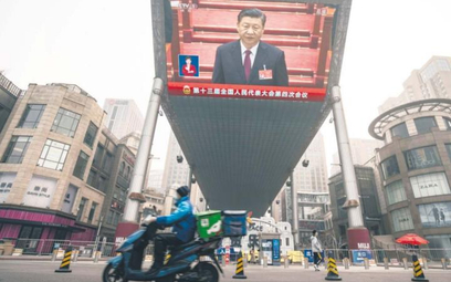 Chiński prezydent Xi Jinping nieustannie przypomina, że Komunistyczna Partia Chin ma dominować w każ
