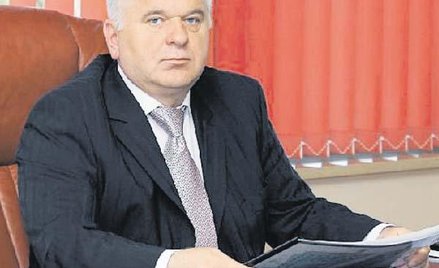 Sła­wo­mir Do­liń­ski jest za­ło­ży­cie­lem i wła­ści­cie­lem Do­lca­nu. Po de­biu­cie na GPW chce z