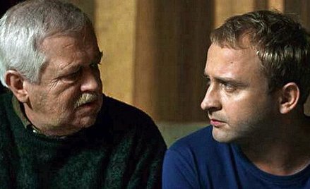 Marian Dziędziel (ojciec) i Borys Szyc (syn) w „Krecie”