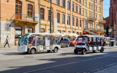 Na terenie krakowskiego Starego Miasta usługi przewozowe może teraz wykonywać tylko 70 meleksów