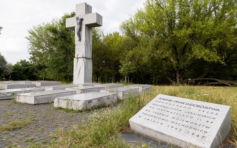 Warszawski pomnik ofiar zbrodni dokonanej na obywatelach polskich na Kresach przez OUN i UPA