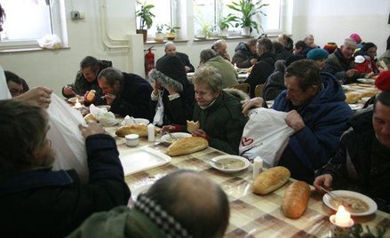 Jak samorząd współpracuje z organizacjami pożytku publicznego