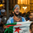Reakcja fanów Algierii w momencie, gdy drużyna odpadła z mundialu