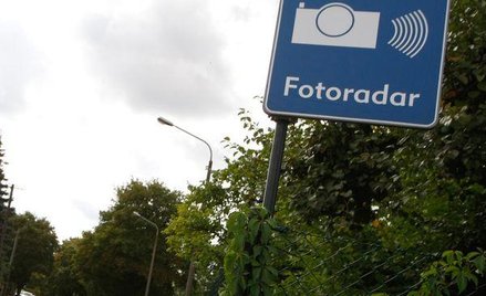 Nie ma fotoradaru, to nie powinno być znaku