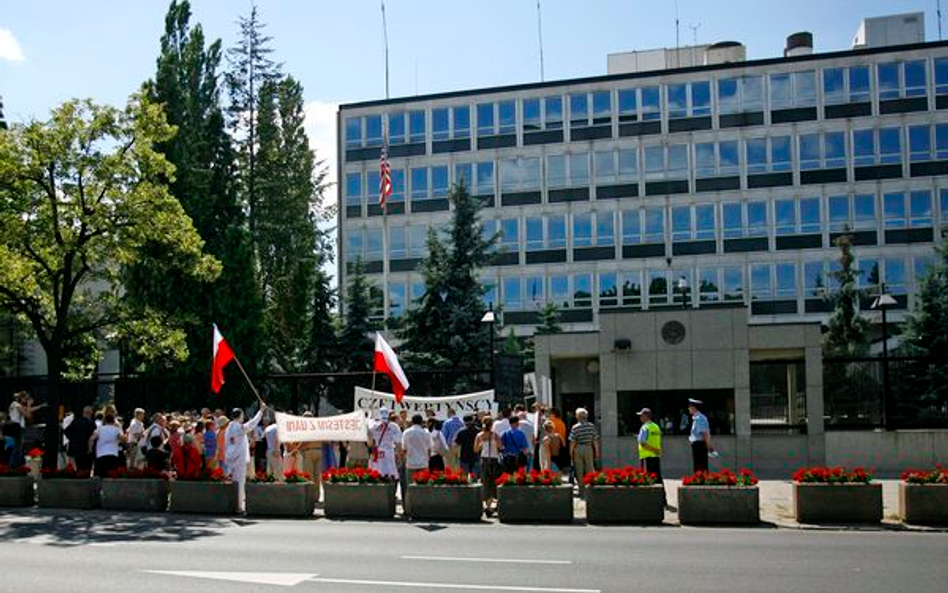 Premier nie będzie zabiegać o wizy, bo to problem... Amerykanów