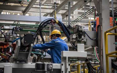 Chiny: Przemysł wciąż na terytorium recesyjnym