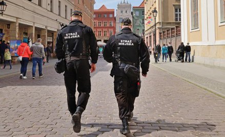 Strażnicy miejscy znacznie złagodnieli i rzadziej dają mandaty.