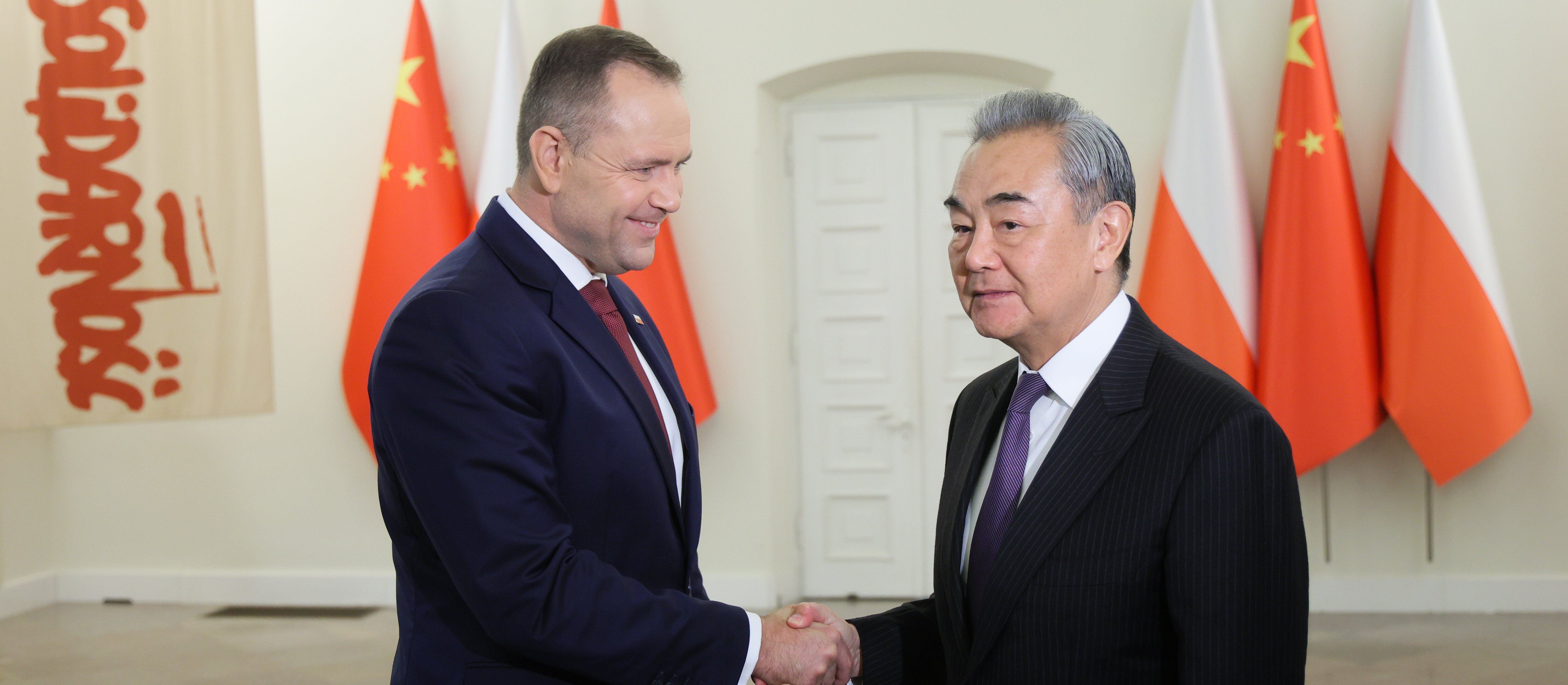 Jacek Czaputowicz: Minister Wang Yi w Warszawie. Nie jest to najlepszy adresat apeli, by Chiny wpłynęły na Putina
