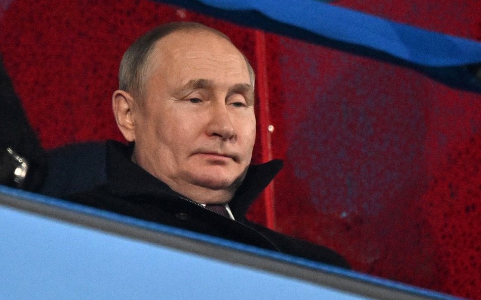 Kreml nie spodziewa się przełomu po spotkaniu Putina z Macronem