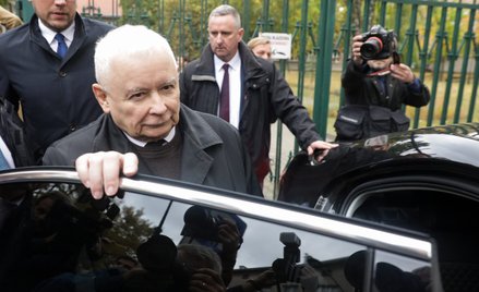 Jarosław Kaczyński w kampanii niemal na każdym kroku oskarżał oponentów o zdradę