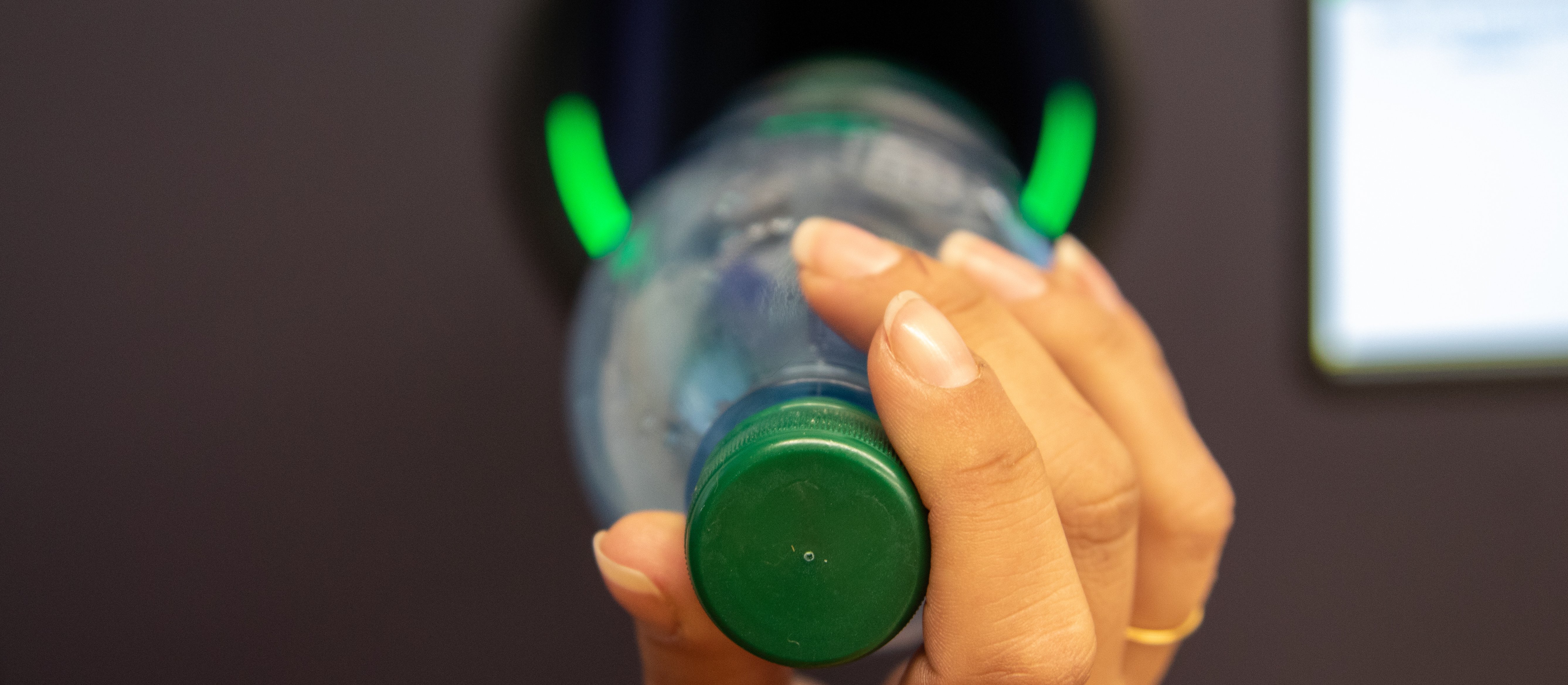 What do we think about the deposit system? A fresh  study