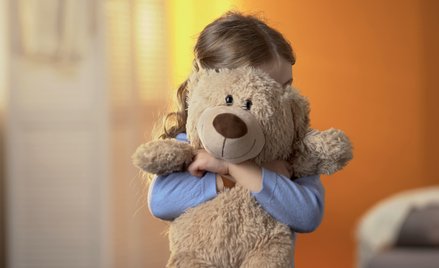 Głównym celem programu jest zapewnienie „równego startu dla wszystkich” – czyli wsparcia dzieci i mł