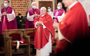 Papież przyjął rezygnację polskiego biskupa