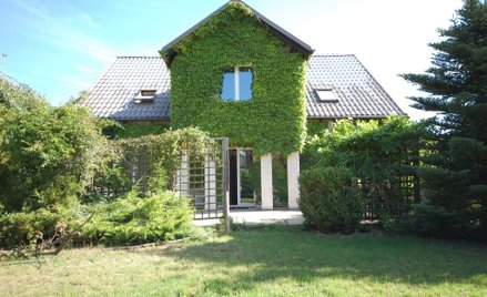 Pozwolenie na budowę czy zgłoszenie? Inwestorzy wolą z pozwoleniem