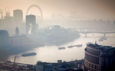Londyn rozszerza strefy niskiej emisji spalin. W przyszłym roku uruchomi innowacyjny system monitori