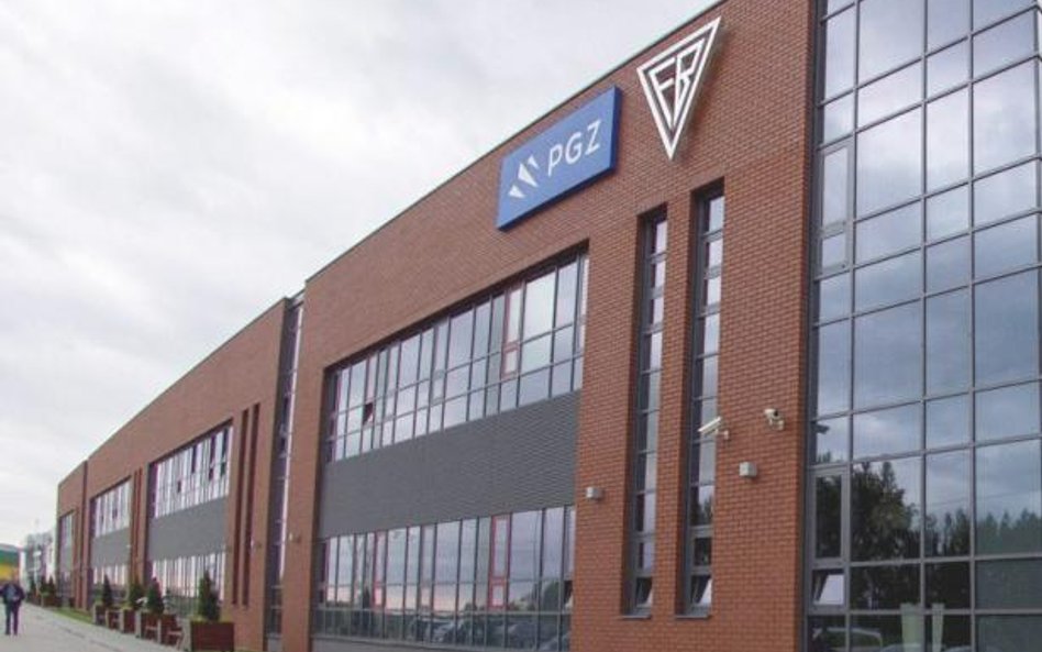 W radomskim biurze PGZ pracuje obecnie 45 pracowników z 200 zatrudnionych w całym holdingu. Umowę na