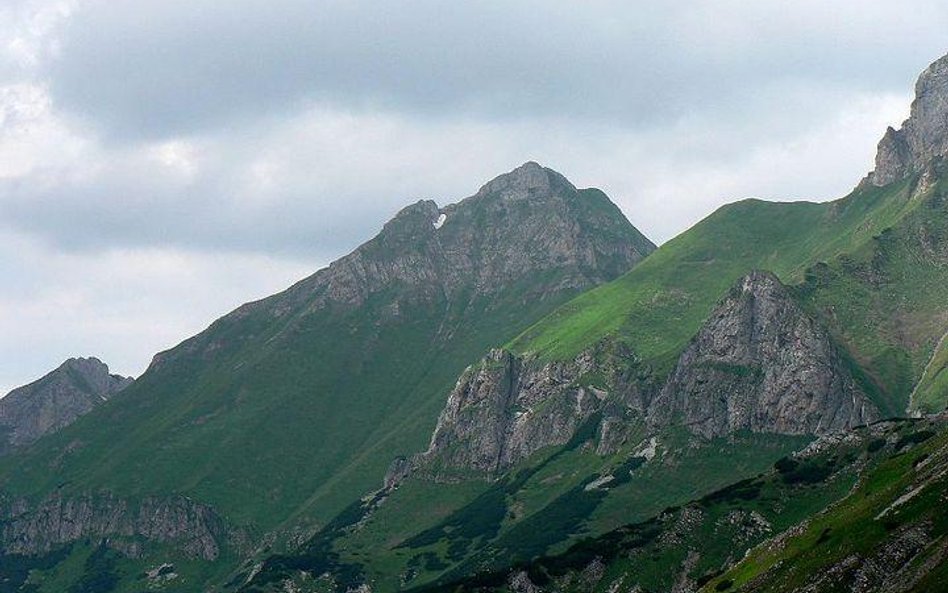 Widok na Hawrań z Wyżniej Przełęczy pod Kopą. fot. ToSter