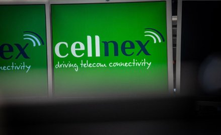 Cellnex ma zielone światło UOKiK i UKE: może przejąć maszty Plusa