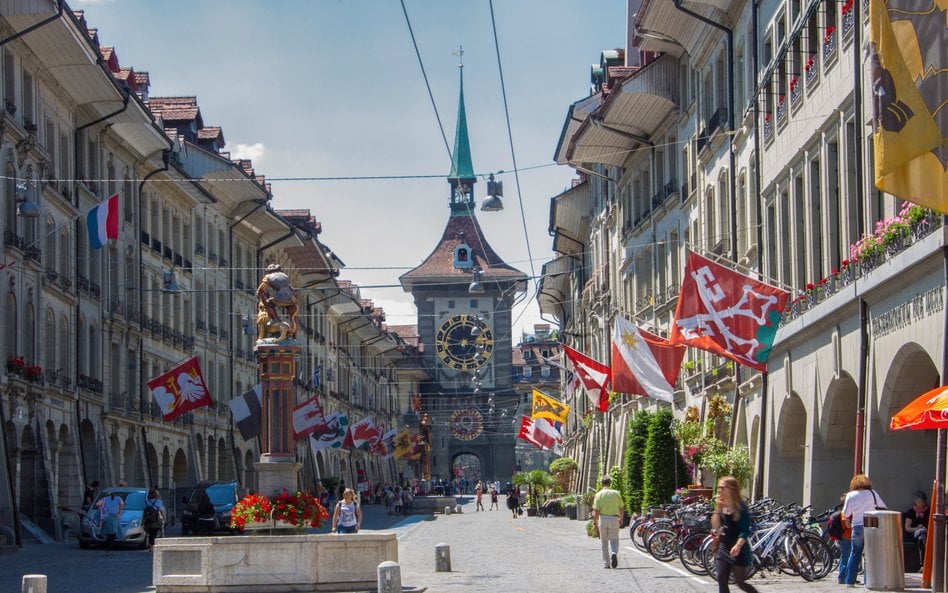 UE stawia nowe bariery. Szwajcaria ostrzega przed wypychaniem z rynku