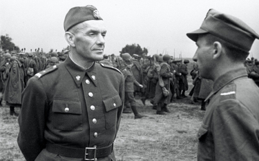 Generał Zygmunt Berling, dowódca I Dywizji im. Tadeusza Kościuszki, w obozie szkoleniowym pod Riazan
